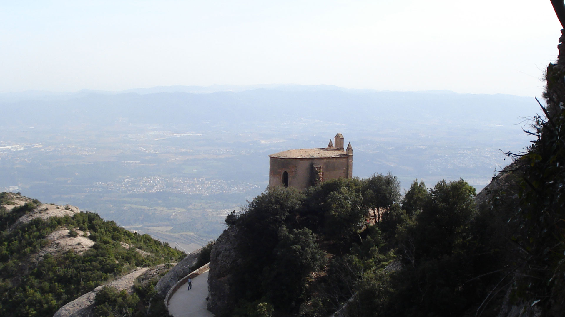 Recorrdio energético en Montserrat y el Santuario del Miracle